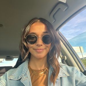 Meet your Posher, Megan